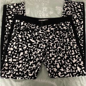 Trina Turk geometric pants sz. 8 EUC